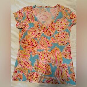Lilly Pulitzer woman’s size medium shirt